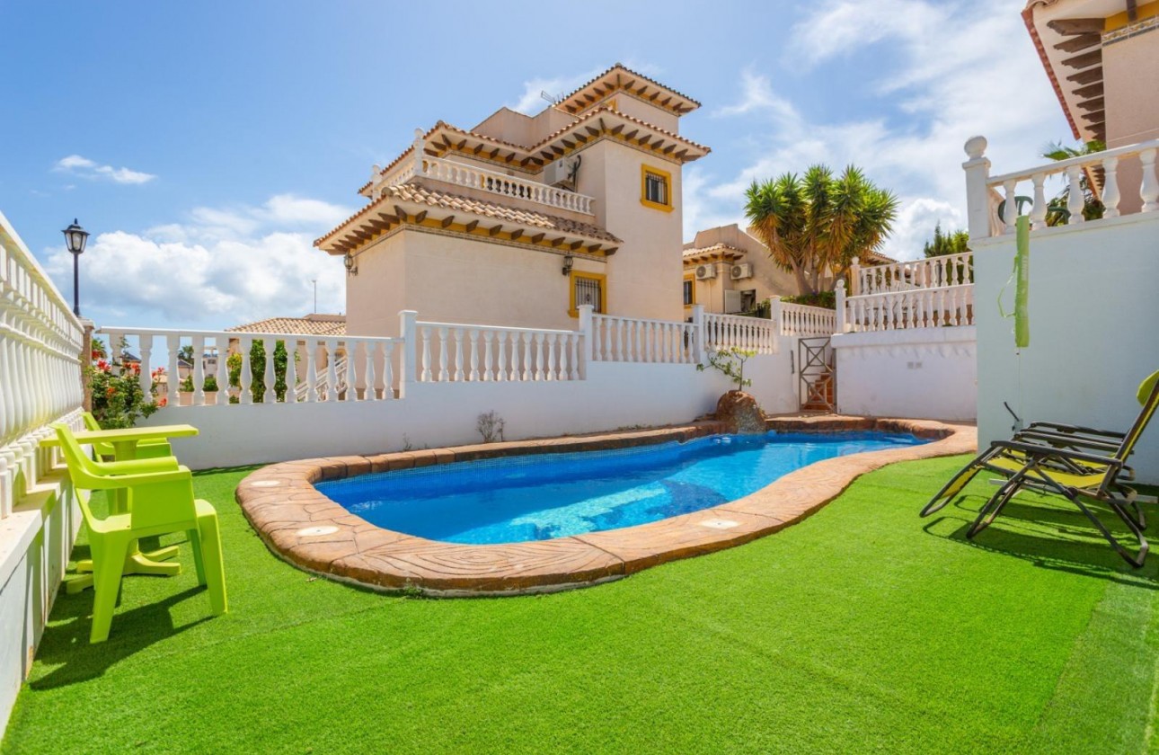 Resale - Detached Villa - Orihuela Costa - La Zenia