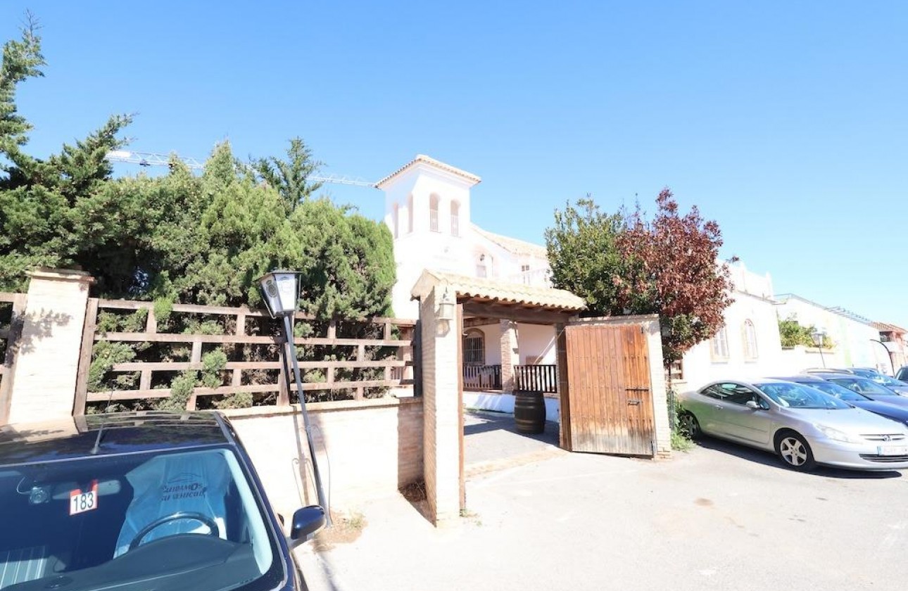 Resale - Detached Villa - Orihuela Costa - La Zenia