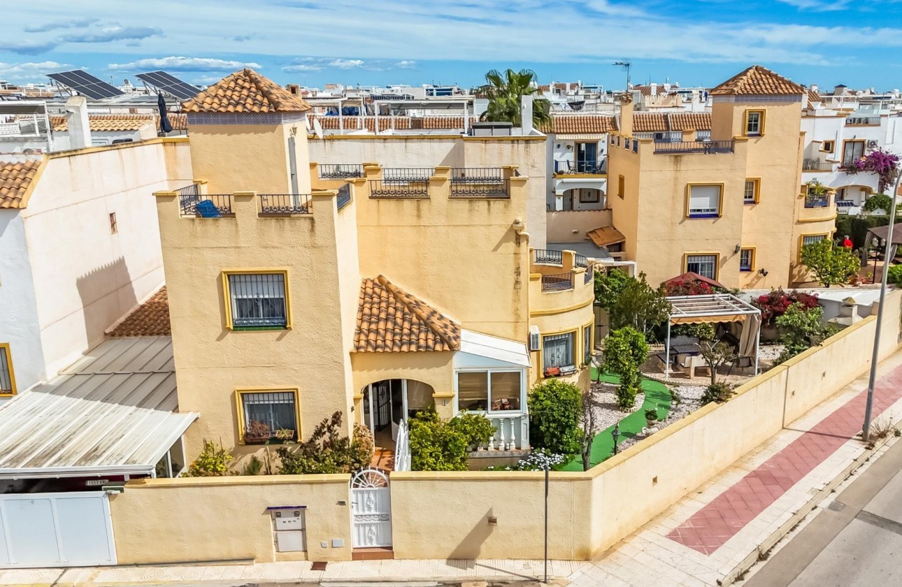 Resale - Detached Villa - Orihuela Costa - La Zenia