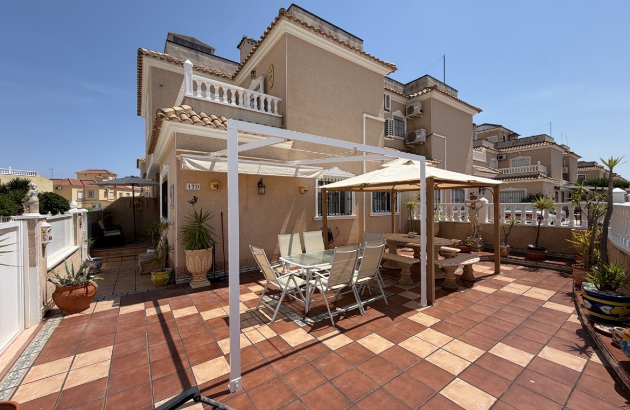 Resale - Detached Villa - Orihuela Costa - La Zenia