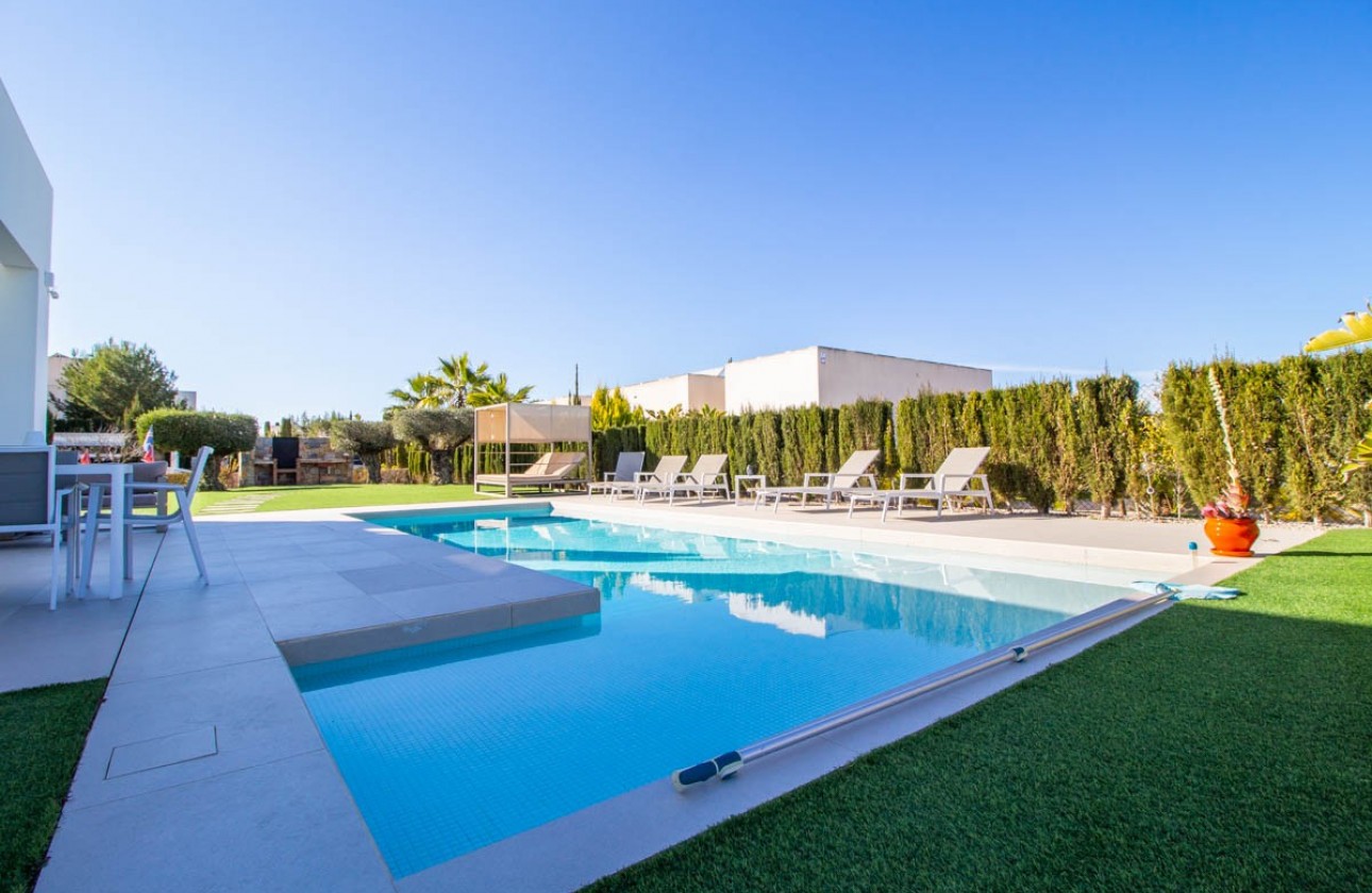 Resale - Detached Villa - Orihuela Costa - Las colinas