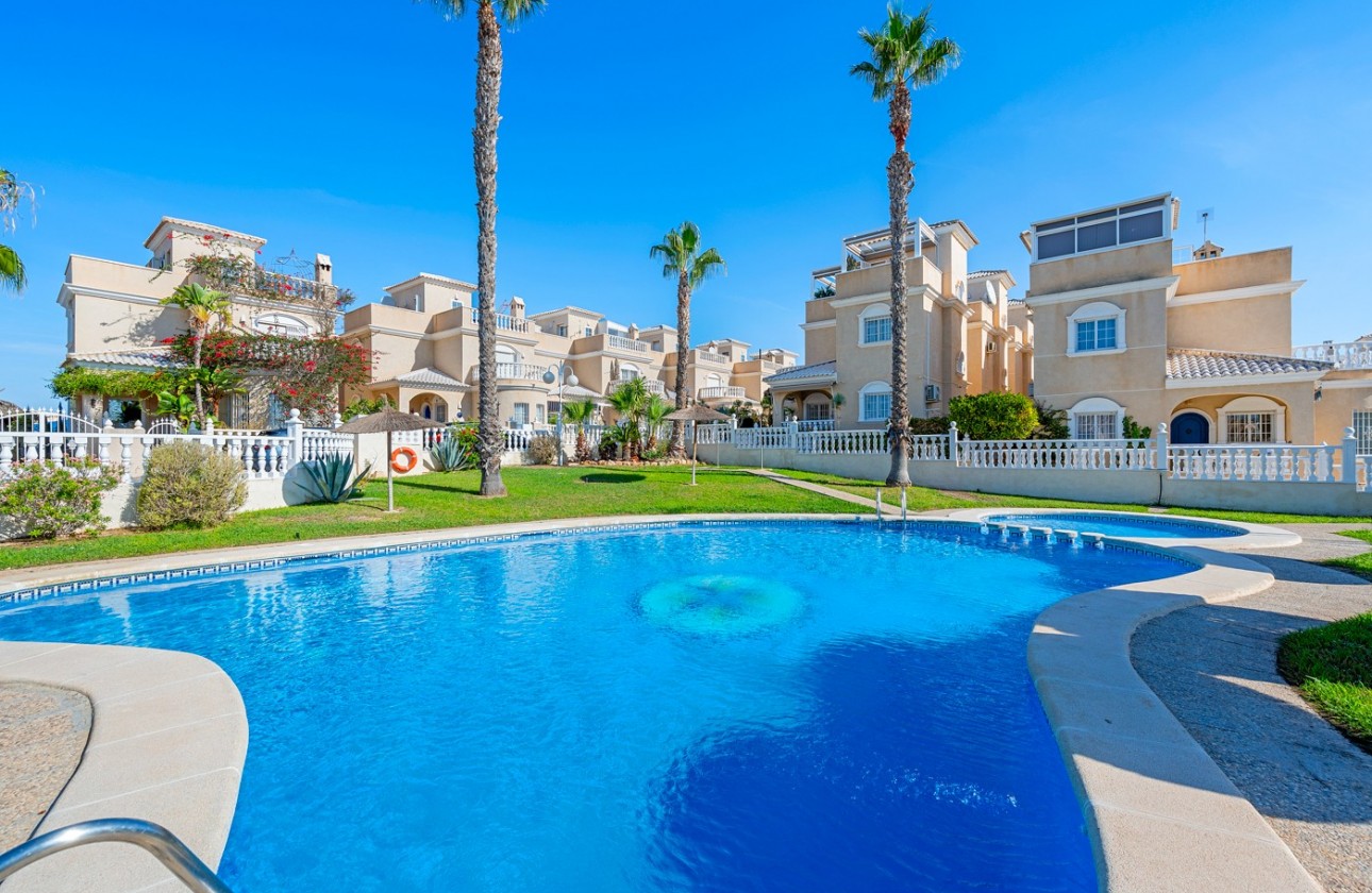 Resale - Detached Villa - Orihuela Costa - Los Altos