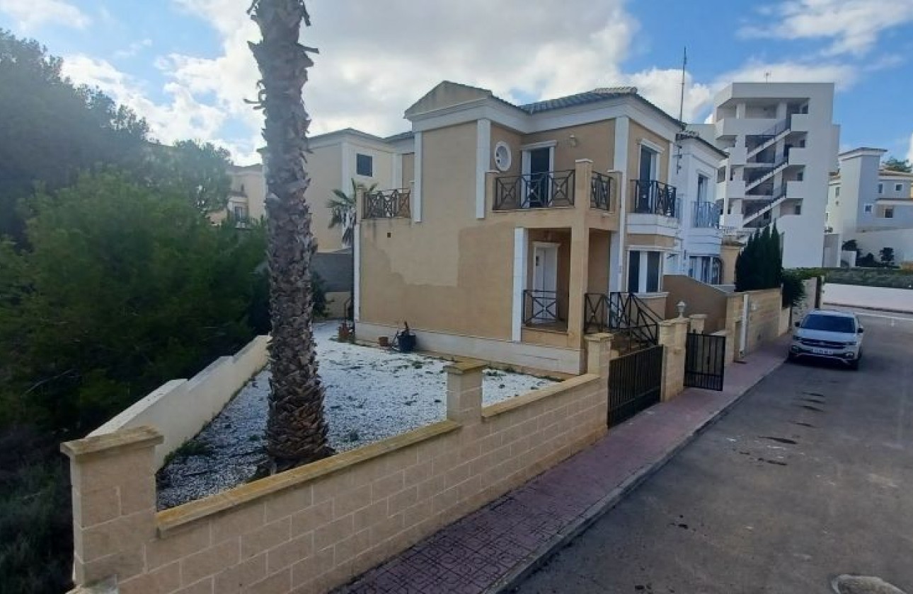 Resale - Detached Villa - Orihuela Costa - Orihuela