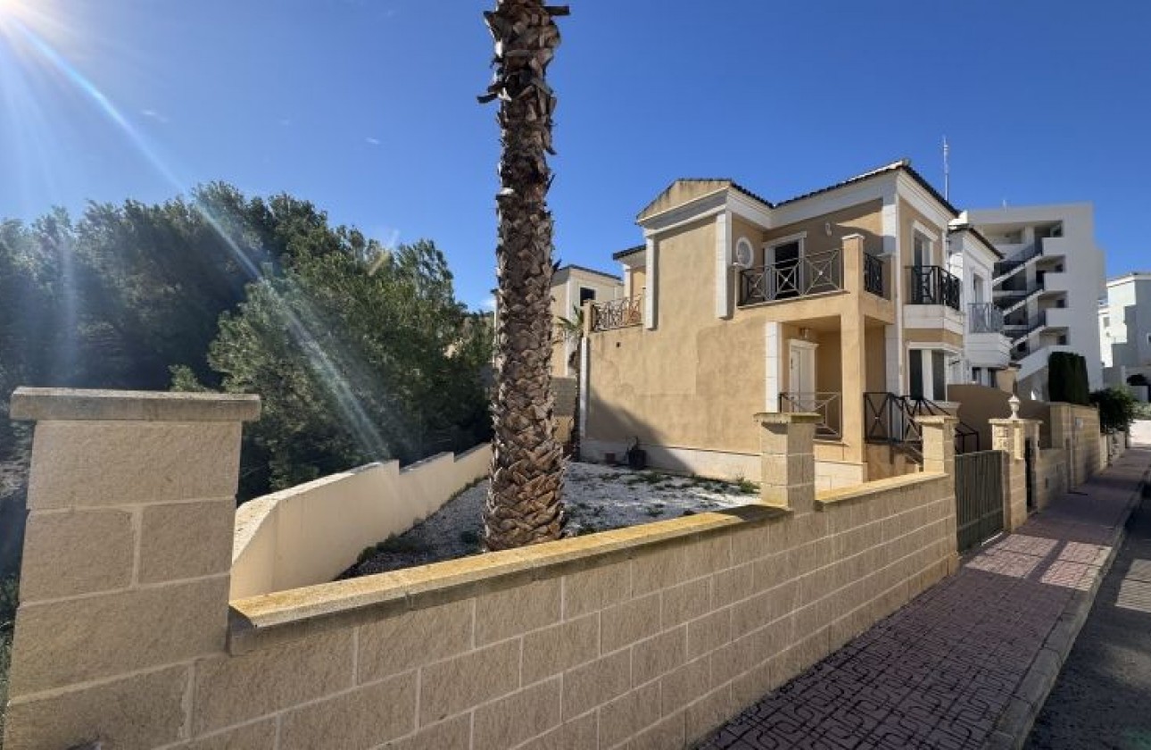 Resale - Detached Villa - Orihuela Costa - Orihuela