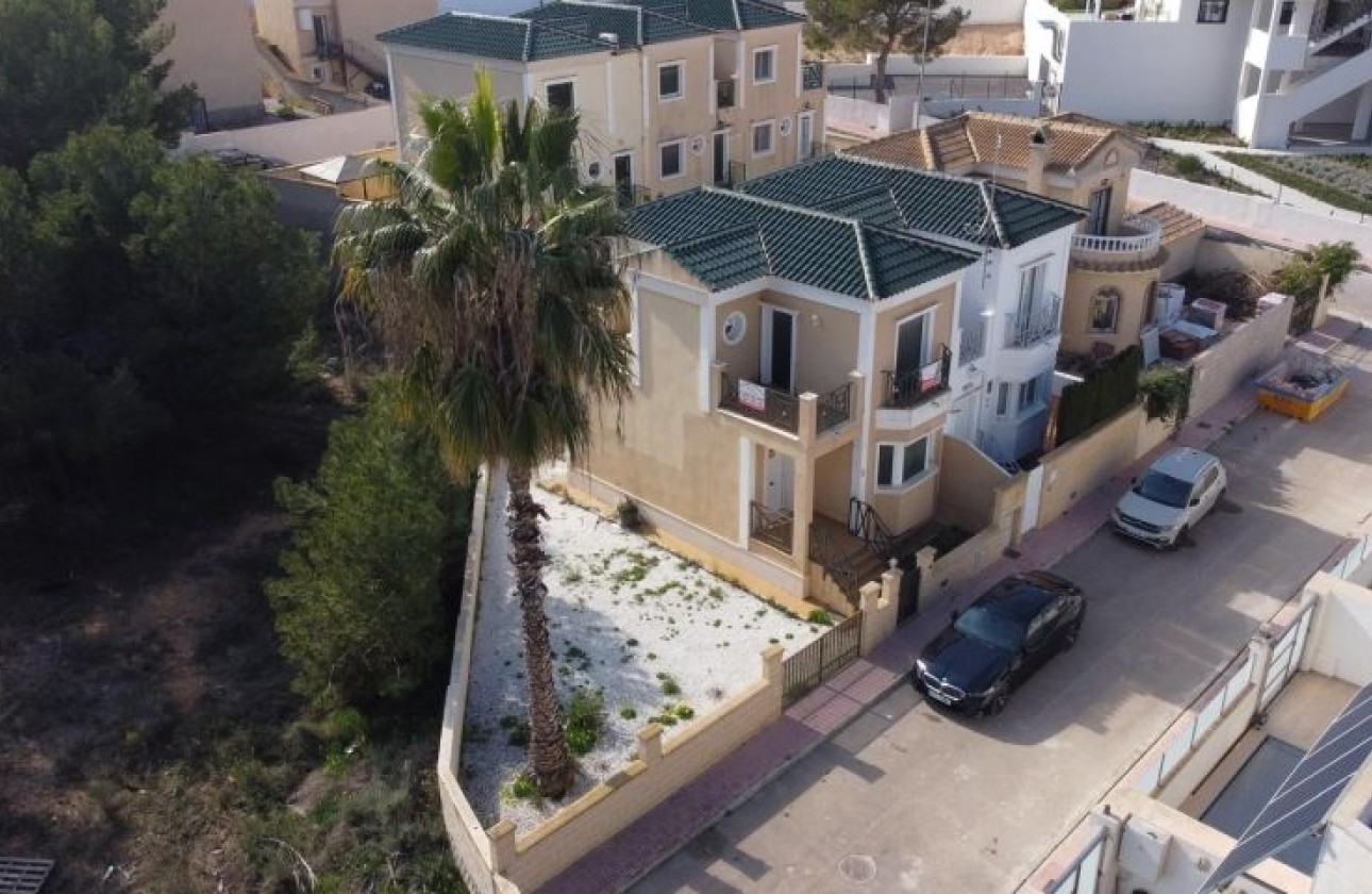 Resale - Detached Villa - Orihuela Costa - Orihuela