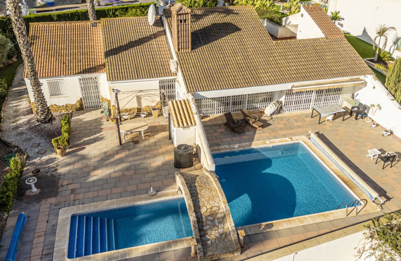 Resale - Detached Villa - Orihuela Costa - Orihuela