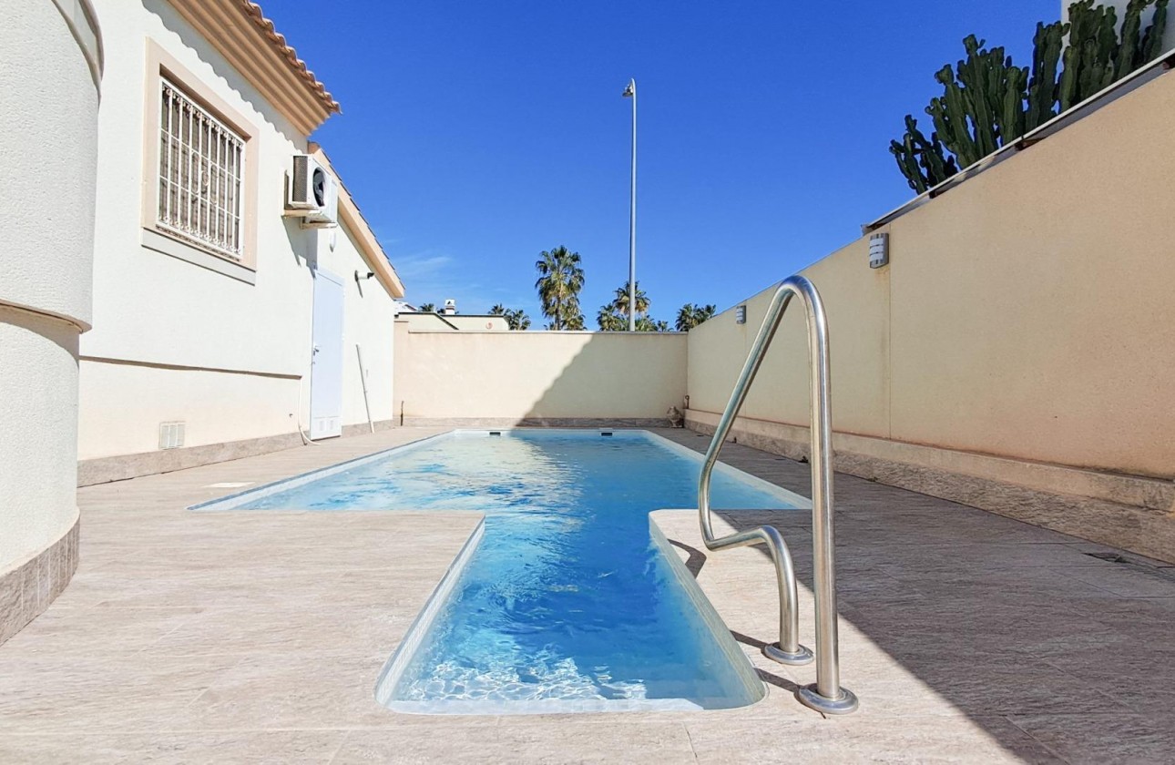 Resale - Detached Villa - Orihuela Costa - Playa Flamenca Norte