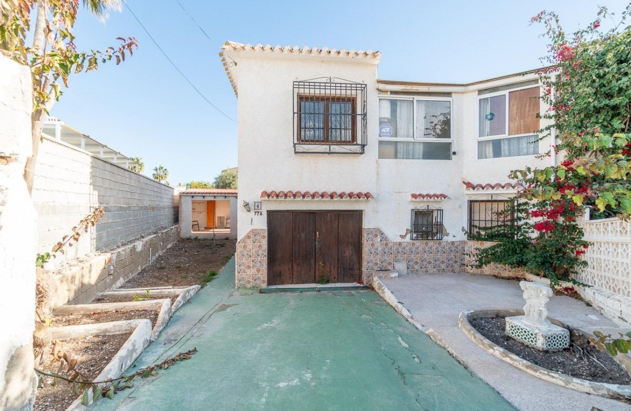 Resale - Detached Villa - Orihuela Costa - Punta Prima