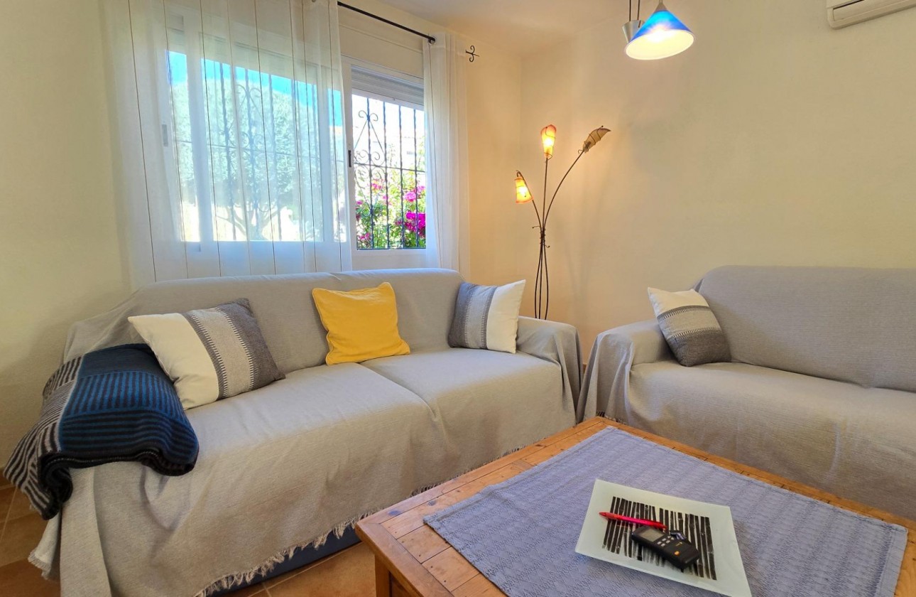 Resale - Detached Villa - Orihuela Costa - Villamartín-Las Filipinas