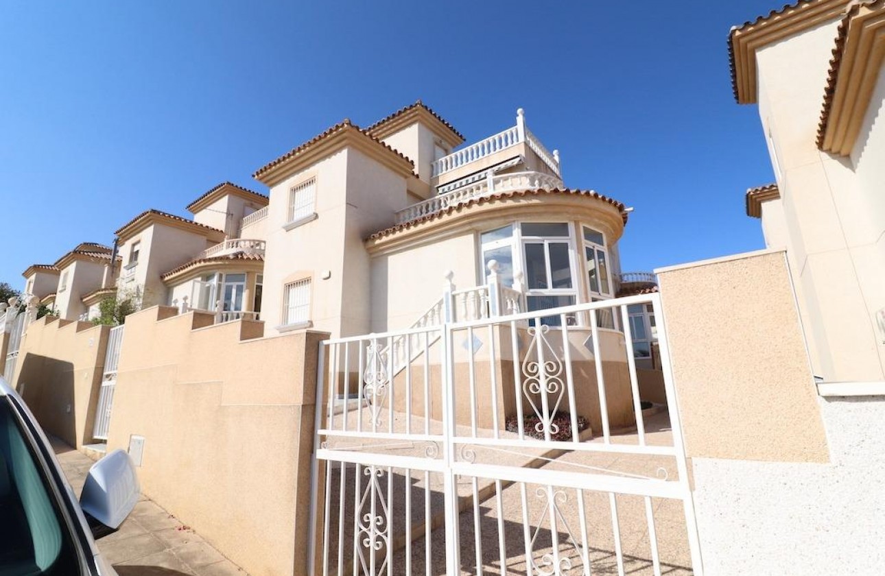 Resale - Detached Villa - Orihuela Costa - Villamartín