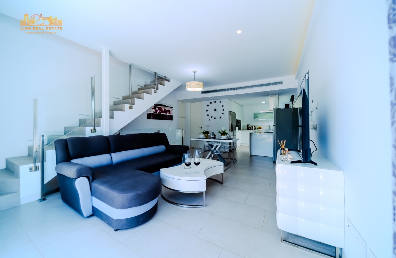 Resale - Detached Villa - Orihuela Costa - Villamartín