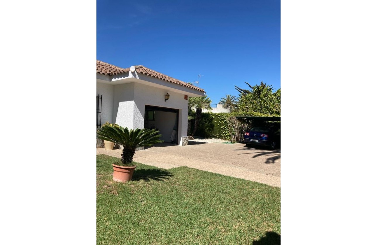 Resale - Detached Villa - Orihuela Costa