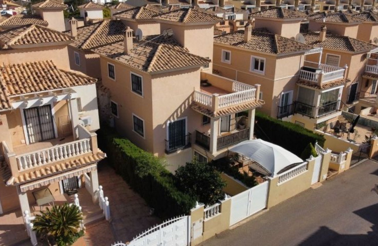 Resale - Detached Villa - Orihuela Costa