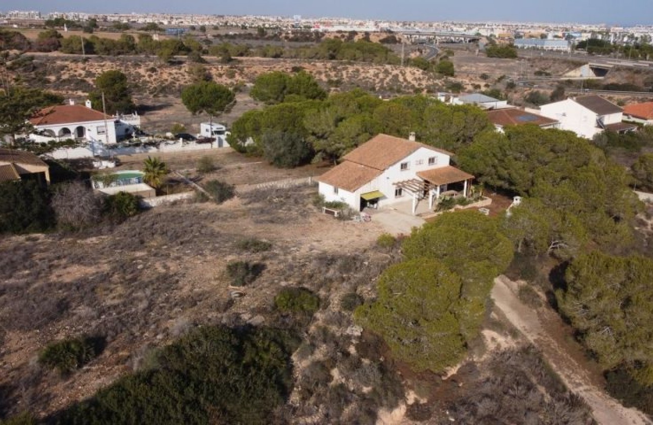 Resale - Detached Villa - Orihuela Costa