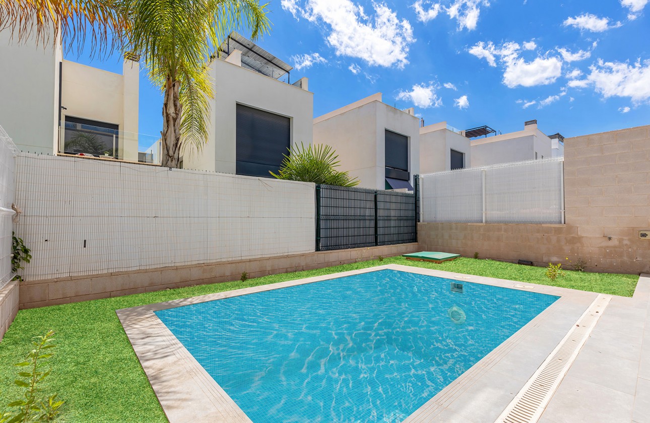 Resale - Detached Villa - Orihuela Costa