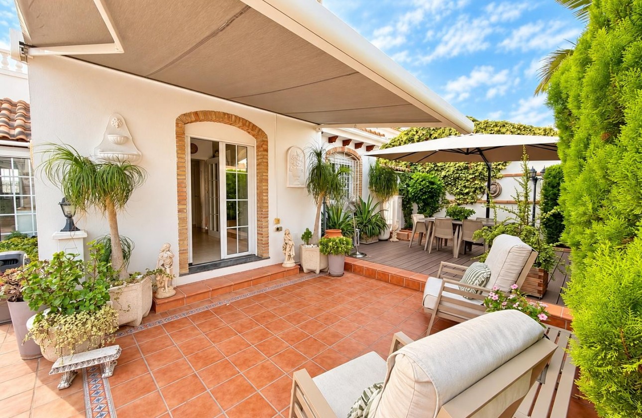 Resale - Detached Villa - Orihuela Costa