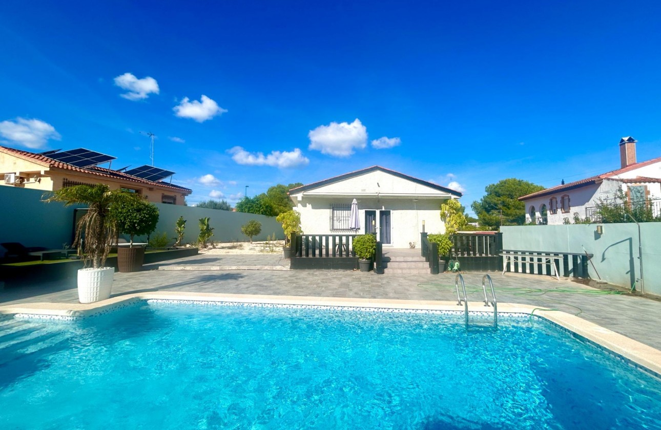Resale - Detached Villa - Pilar de la Horadada - Pinar de Campoverde