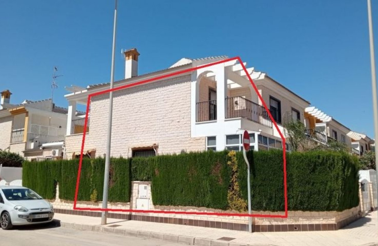 Resale - Detached Villa - Pilar de la Horadada