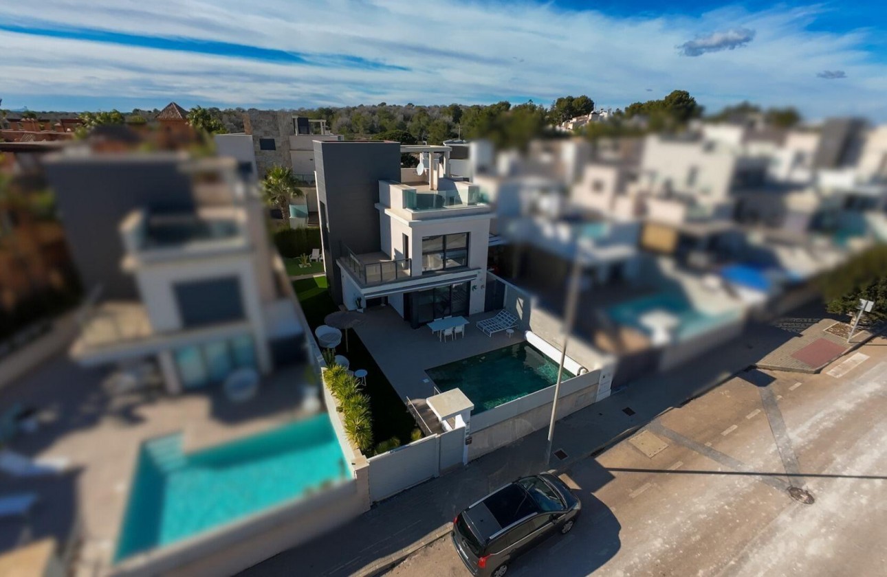 Resale - Detached Villa - San Miguel de Salinas - Bellavista