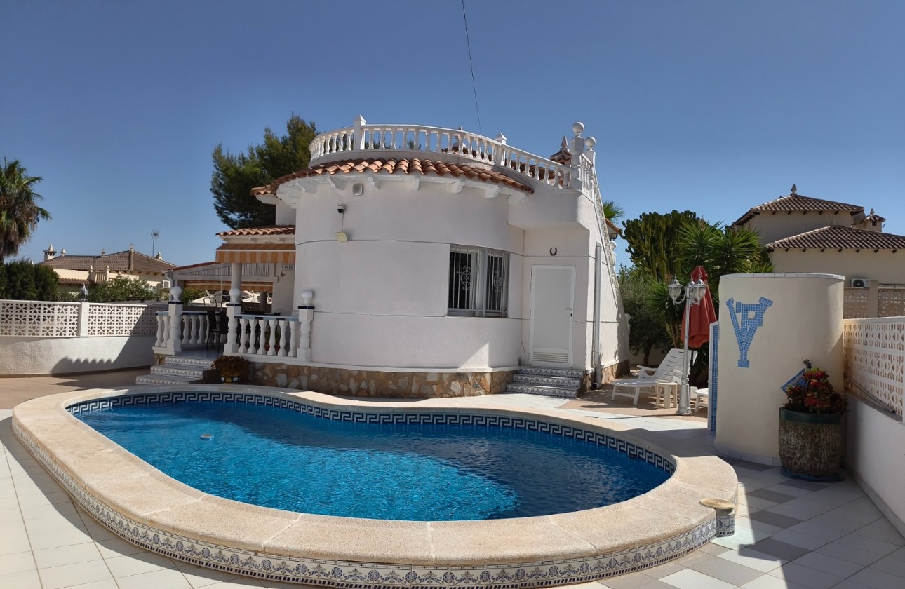 Resale - Detached Villa - San Miguel de Salinas - BLUE LAGOON
