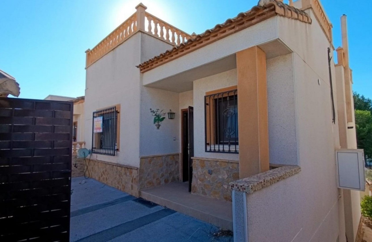 Resale - Detached Villa - San Miguel de Salinas - Comunidad valenciana