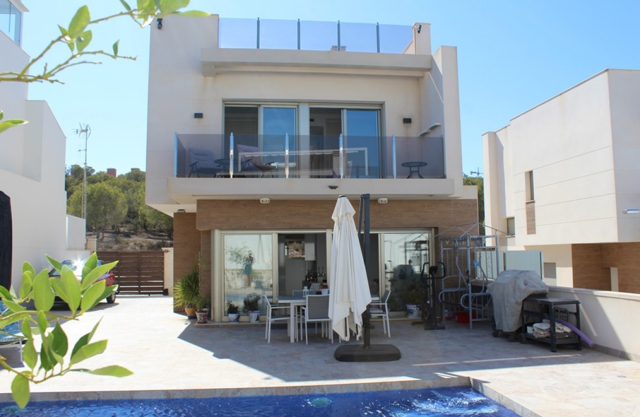 Resale - Detached Villa - San Miguel de Salinas