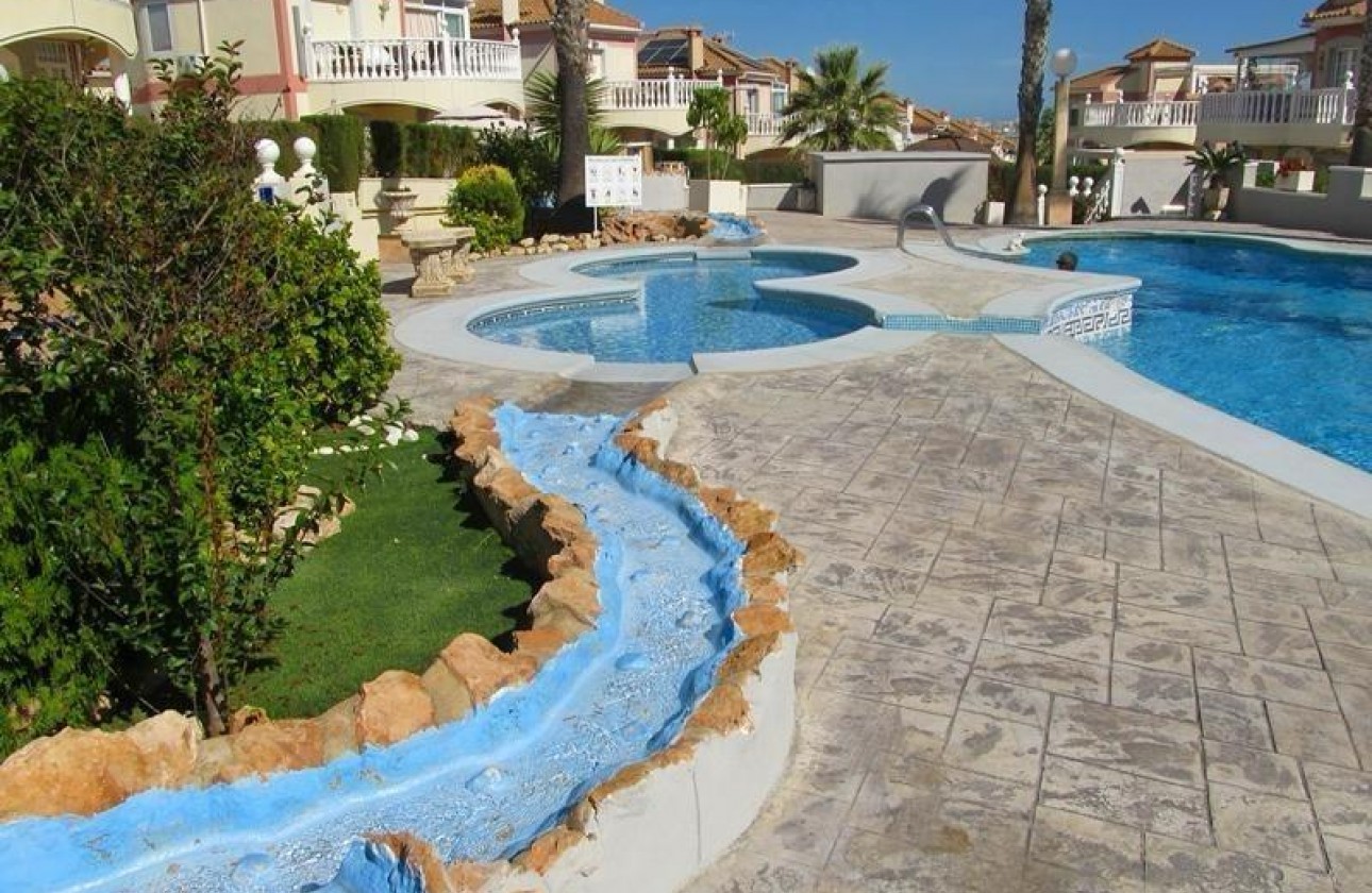 Resale - Detached Villa - Torrevieja - Aguas nuevas 1