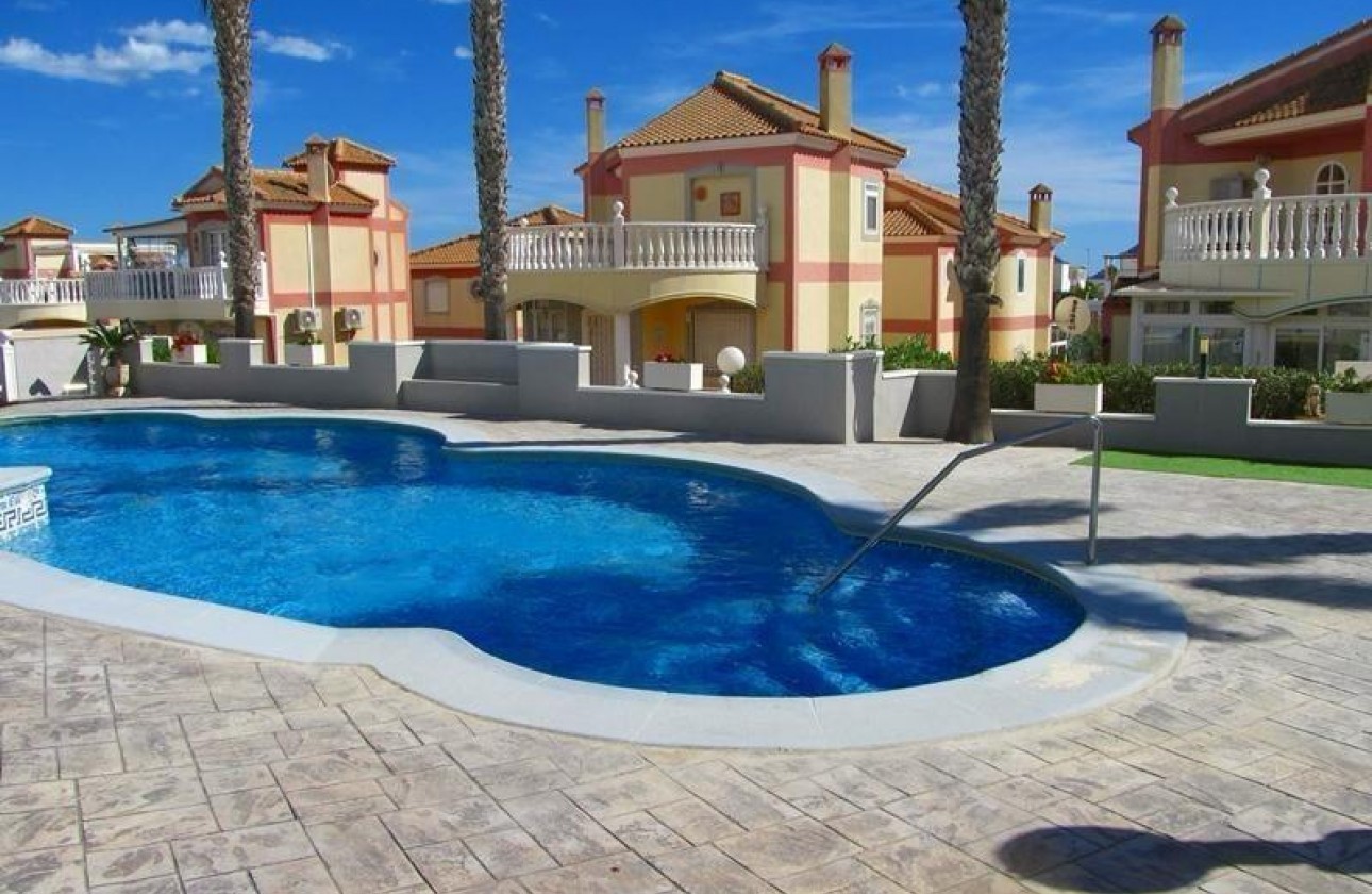 Resale - Detached Villa - Torrevieja - Aguas nuevas 1