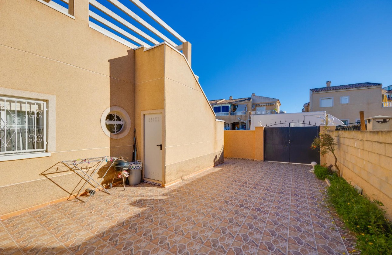 Resale - Detached Villa - Torrevieja - Costa Blanca