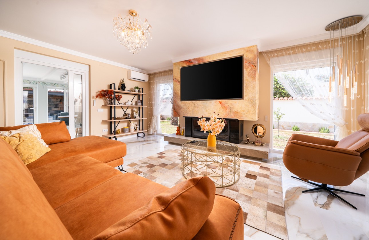 Resale - Detached Villa - Torrevieja - Costa Blanca