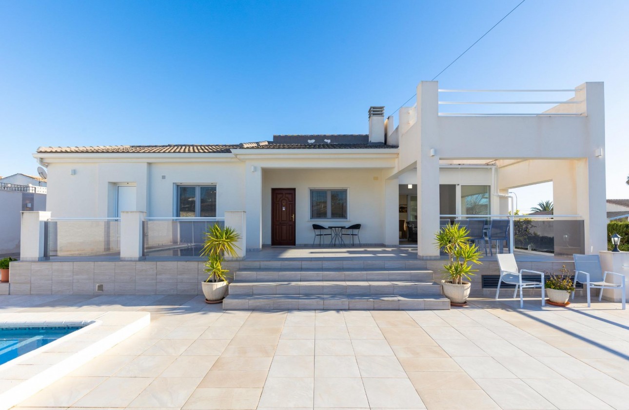 Resale - Detached Villa - Torrevieja - El chaparral