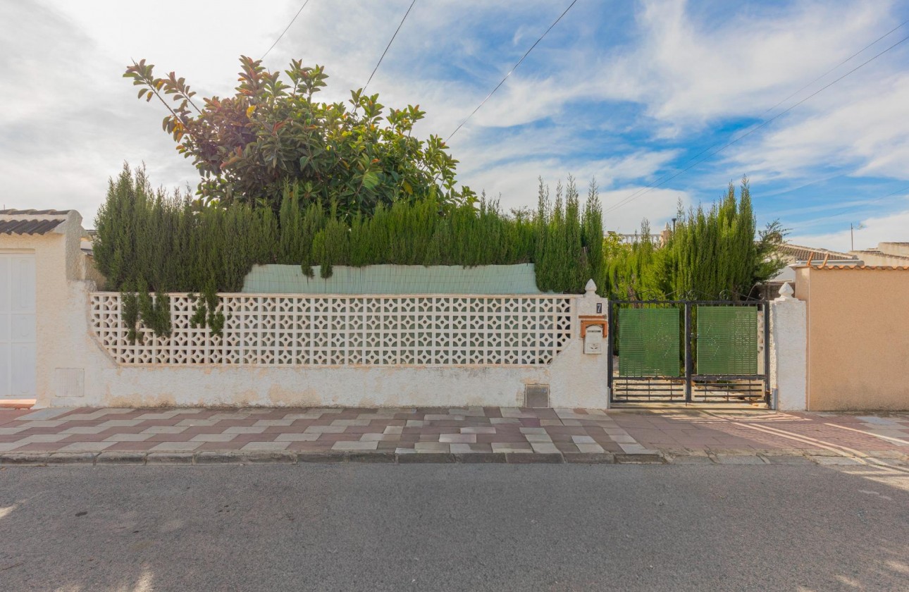 Resale - Detached Villa - Torrevieja - El chaparral