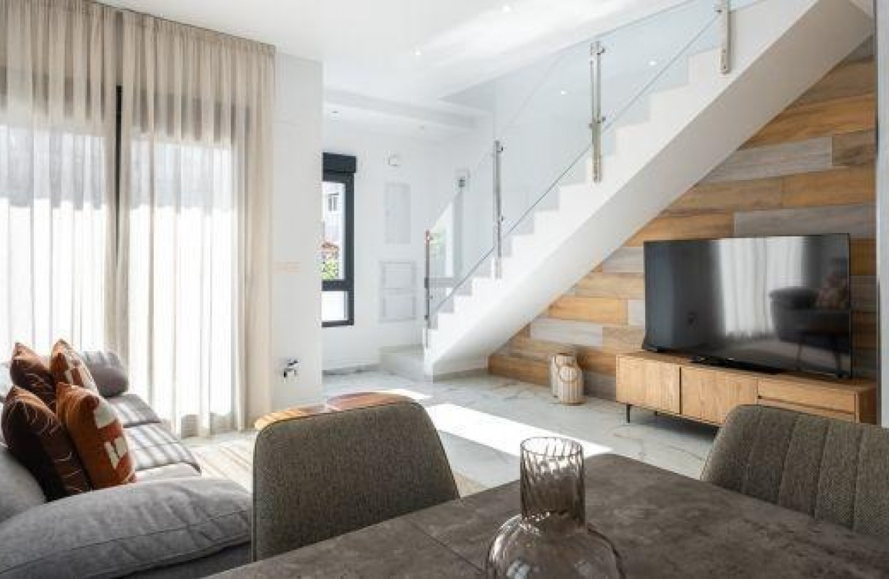 Resale - Detached Villa - Torrevieja - El limonar