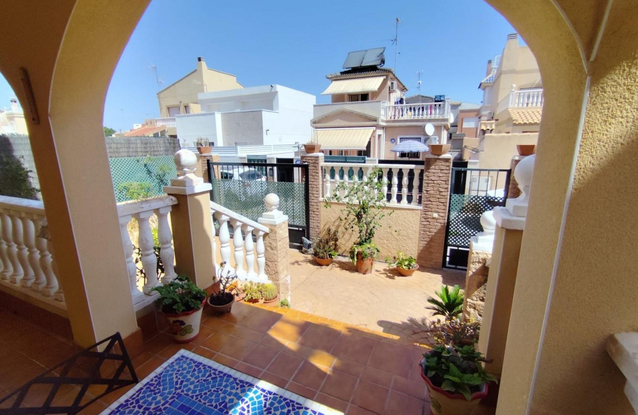 Resale - Detached Villa - Torrevieja - La Mata