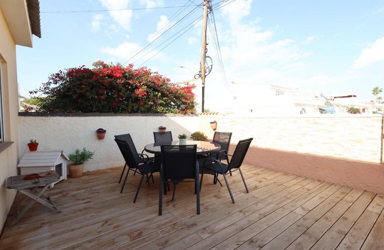 Resale - Detached Villa - Torrevieja - La Siesta - El Salado - Torreta