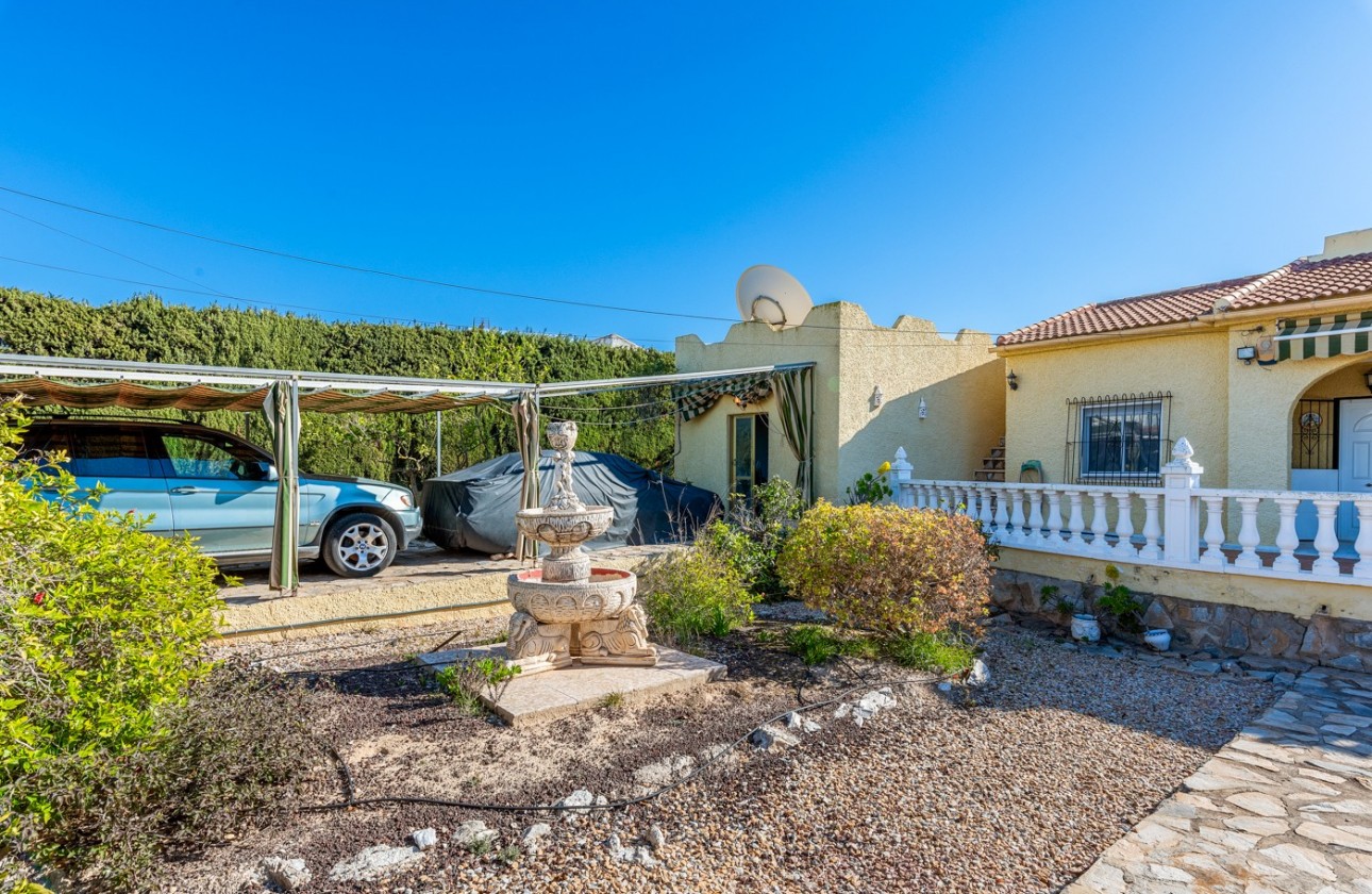 Resale - Detached Villa - Torrevieja - La Siesta