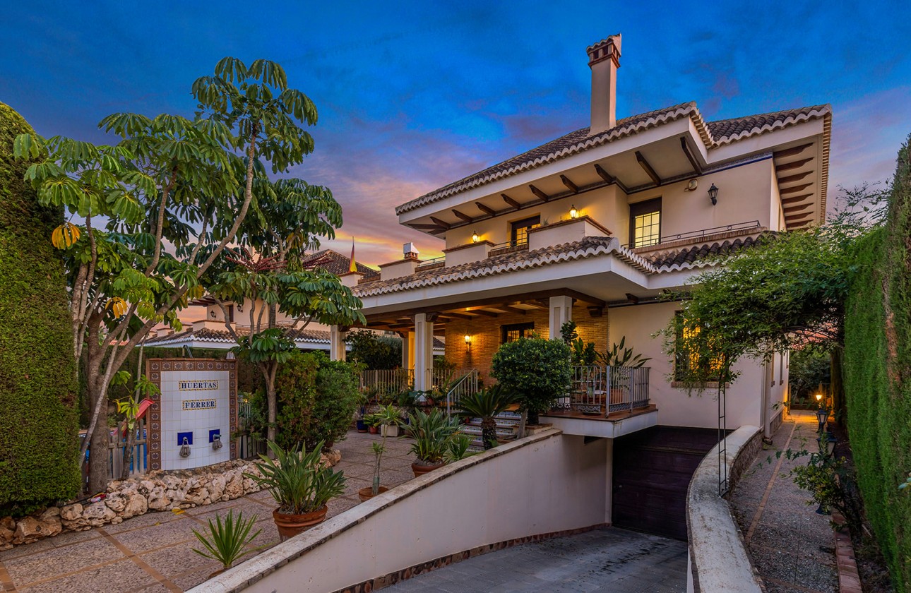 Resale - Detached Villa - Torrevieja - La veleta