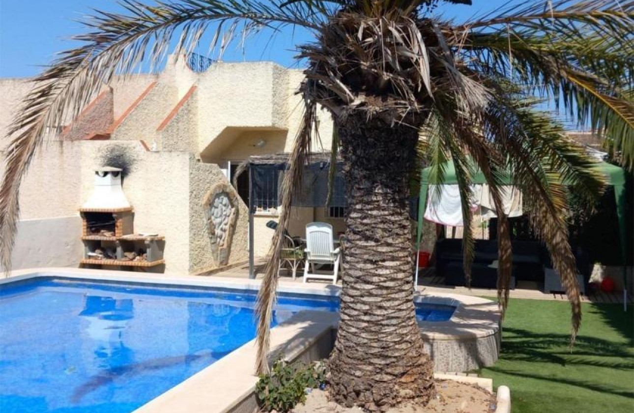 Resale - Detached Villa - Torrevieja - Los altos