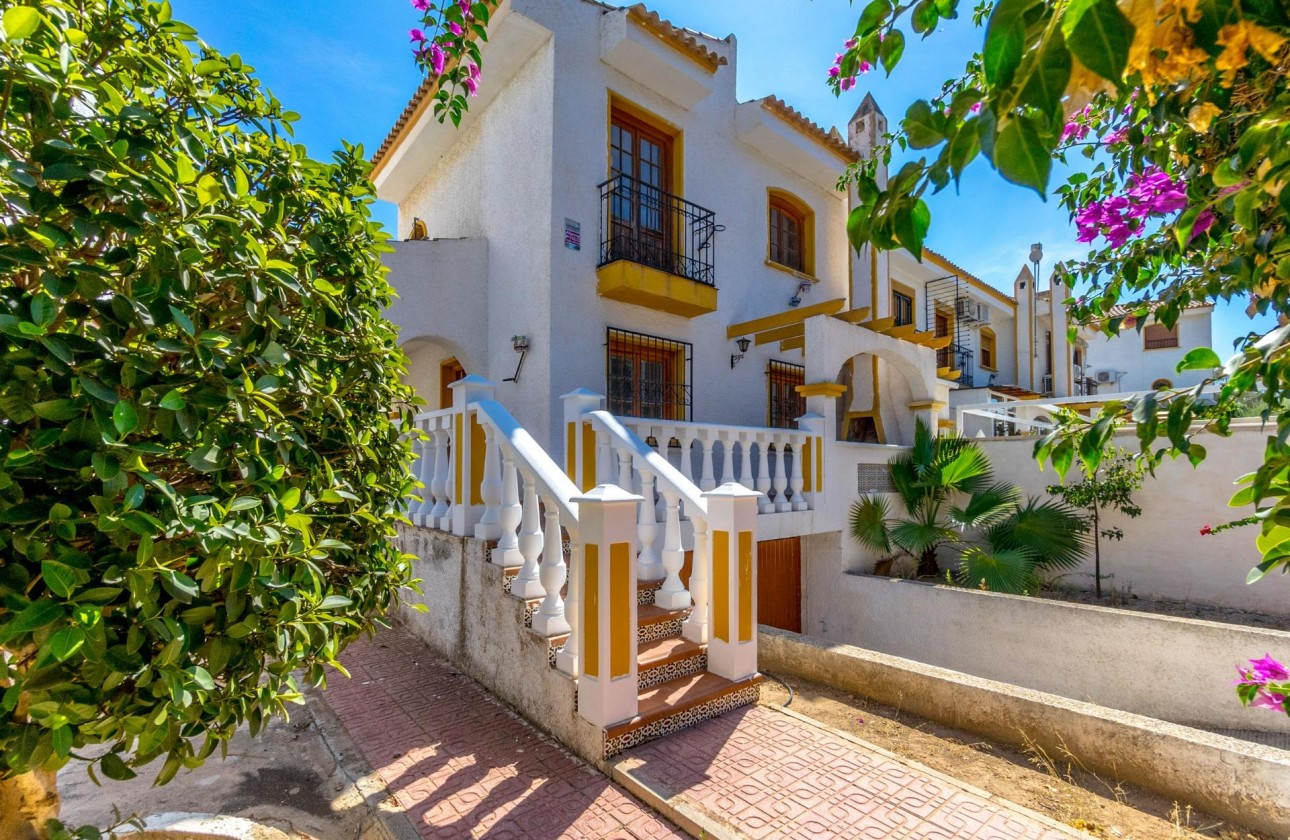 Resale - Detached Villa - Torrevieja - Los altos