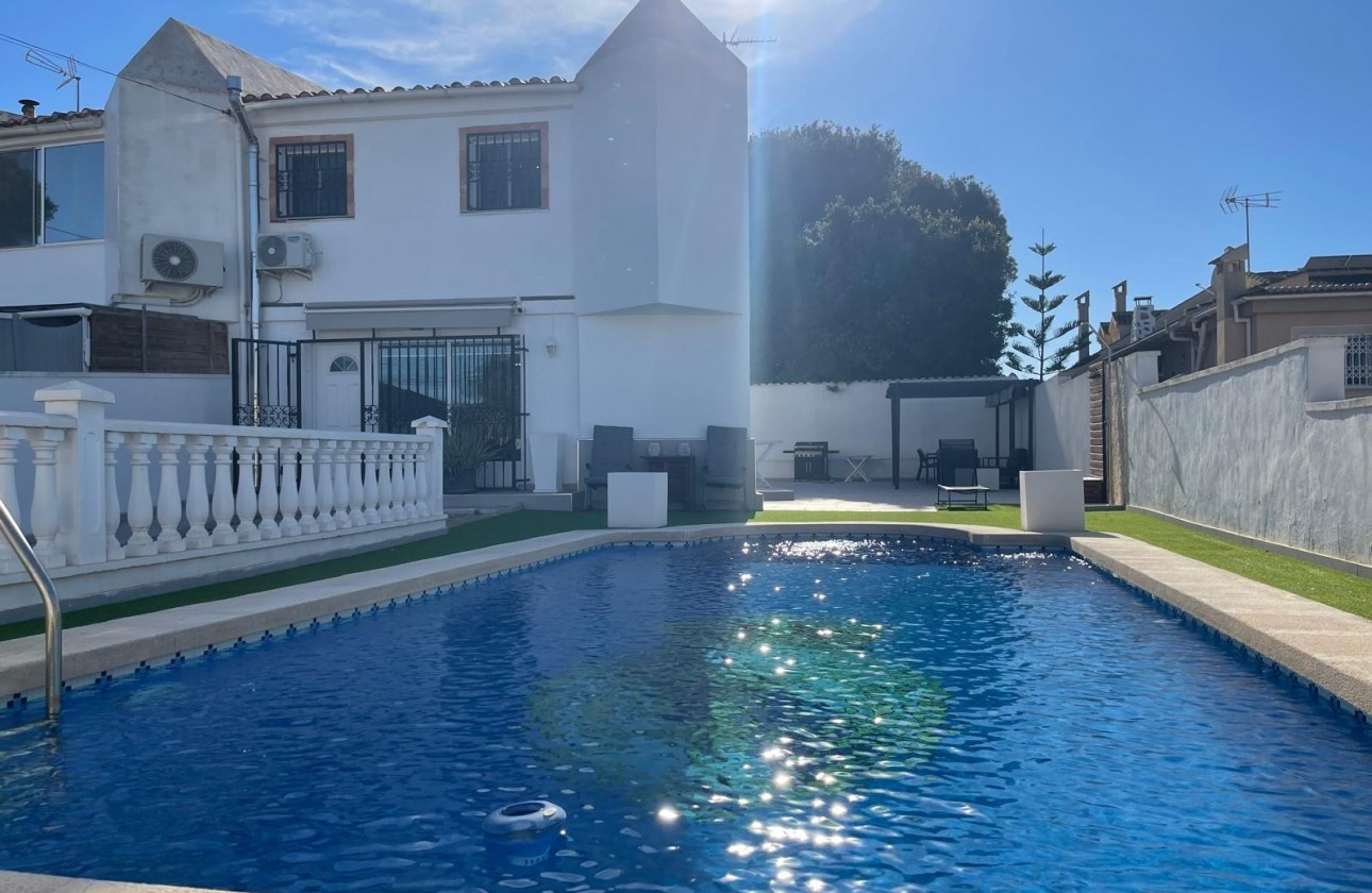 Resale - Detached Villa - Torrevieja - Los Balcones - Los Altos del Edén