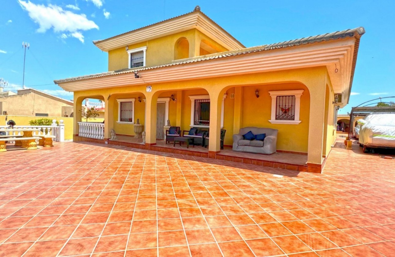 Resale - Detached Villa - Torrevieja - Los Balcones - Los Altos del Edén