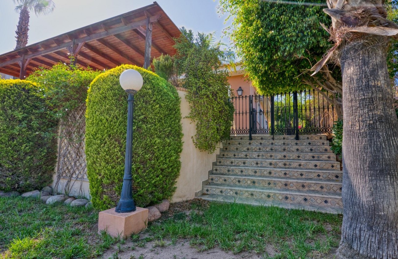 Resale - Detached Villa - Torrevieja - Los Balcones - Los Altos del Edén