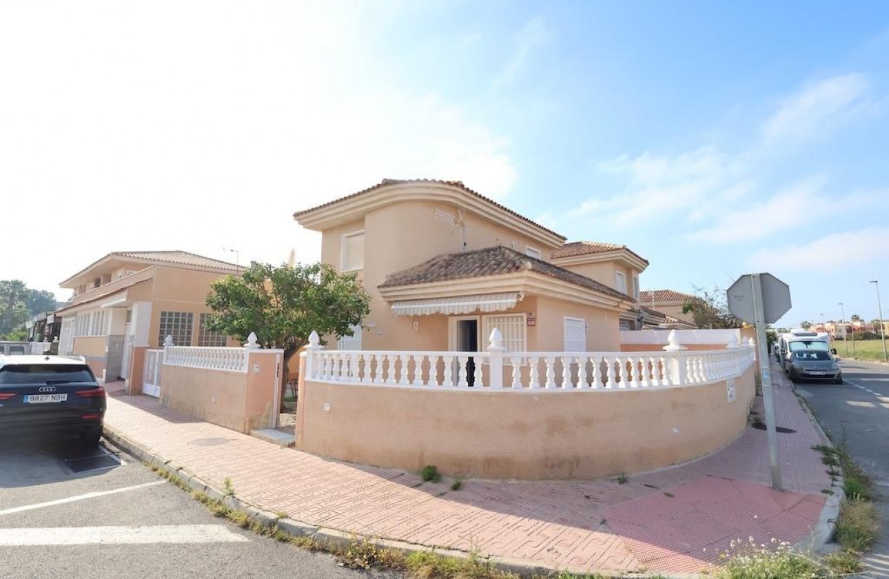 Resale - Detached Villa - Torrevieja - Los Balcones - Los Altos del Edén