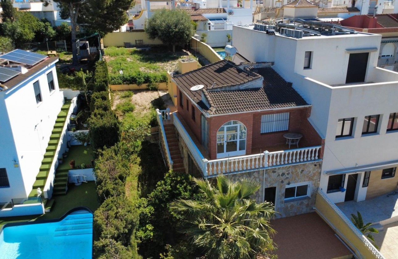 Resale - Detached Villa - Torrevieja - Los balcones