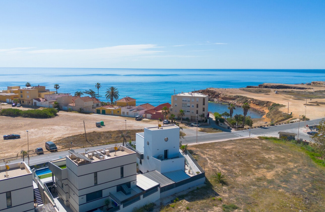 Resale - Detached Villa - Torrevieja - Rosaleda