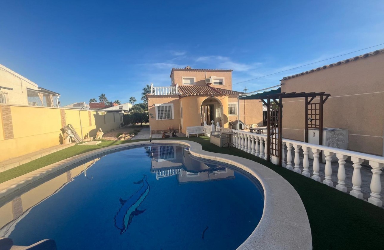 Resale - Detached Villa - Torrevieja - San luis