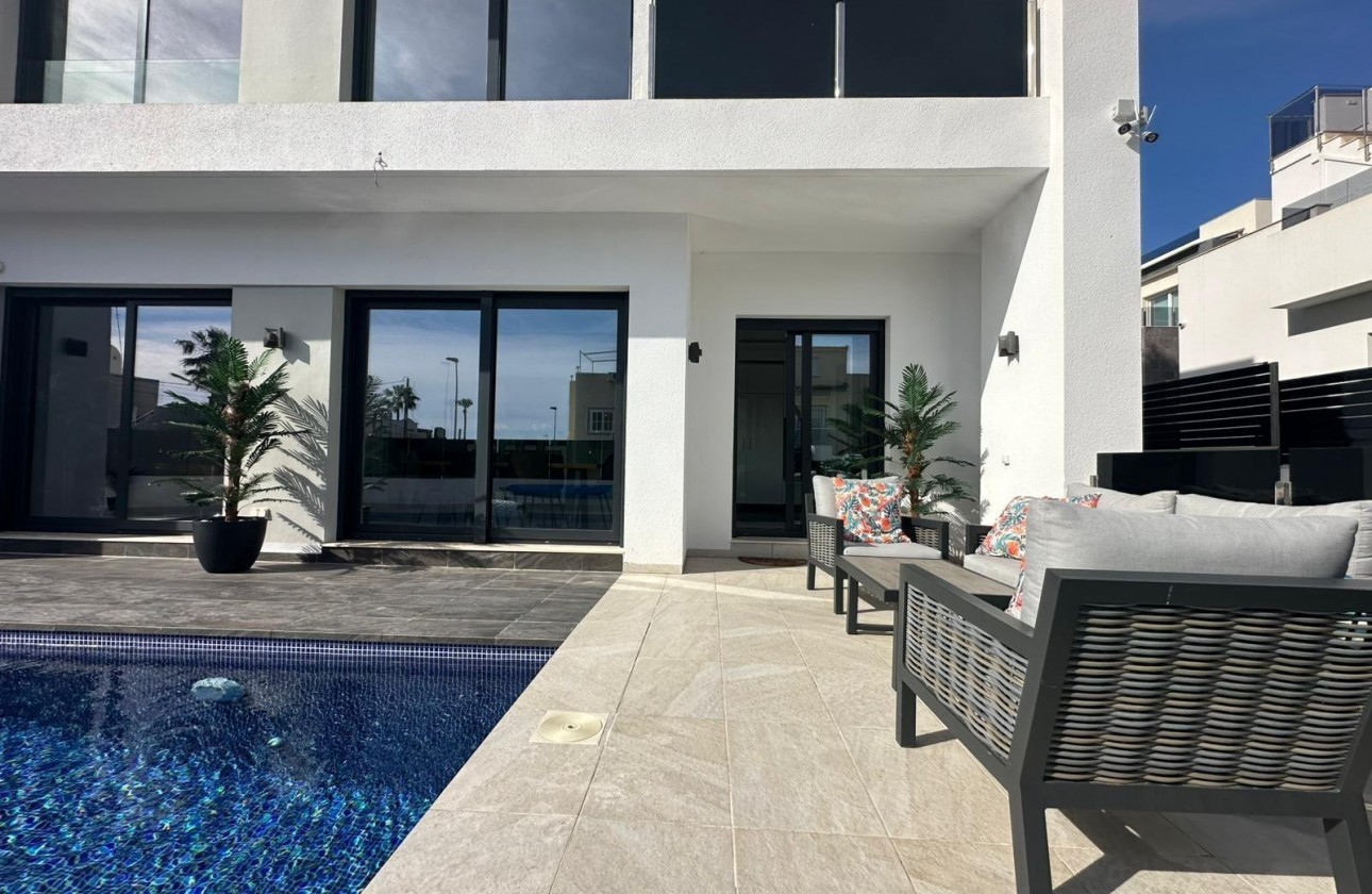 Resale - Detached Villa - Torrevieja - Torreblanca