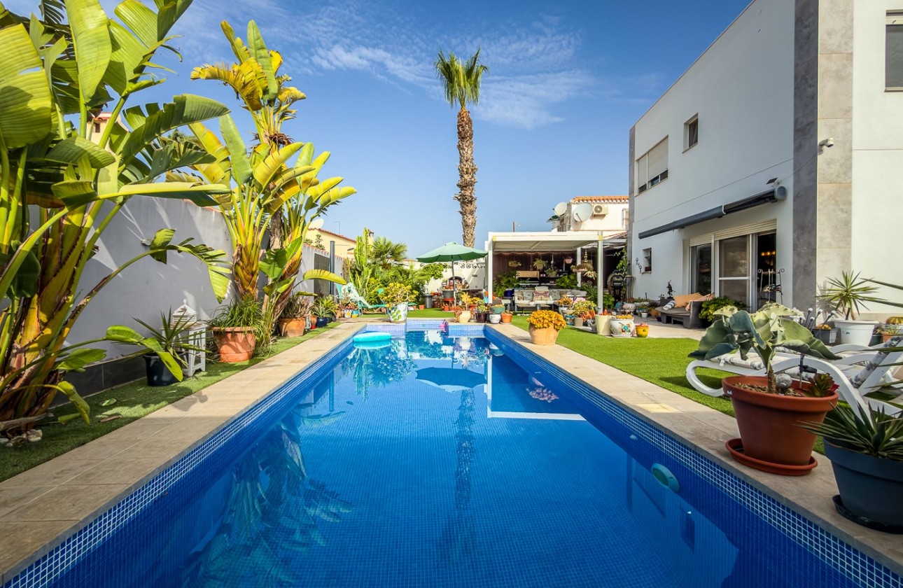 Resale - Detached Villa - TORREVIEJA - Torreta - Florida