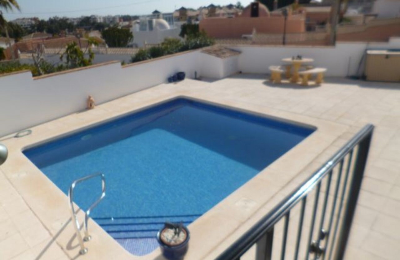 Resale - Detached Villa - Villamartin - Costa Blanca
