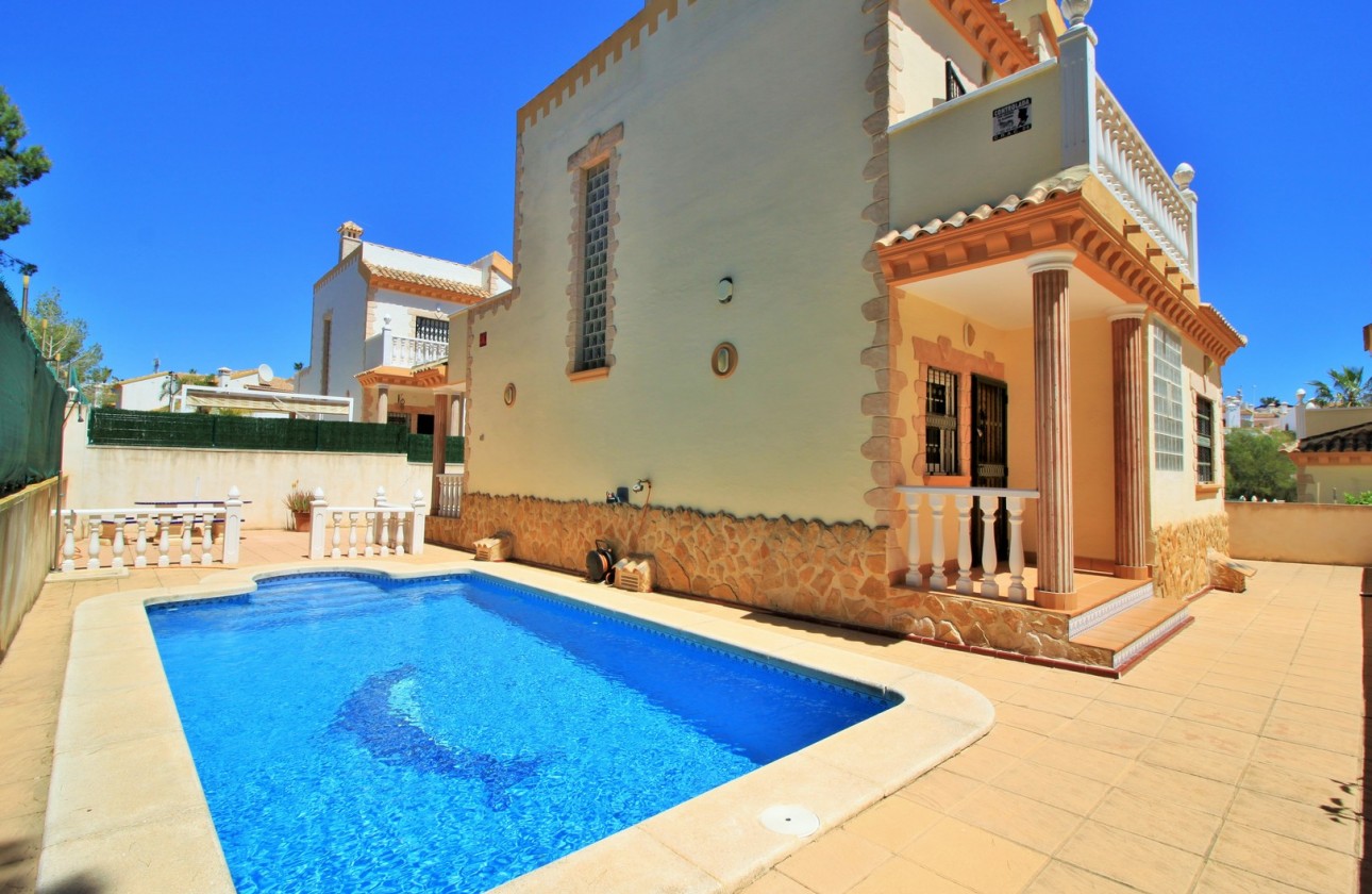 Resale - Detached Villa - Villamartin - Los Dolses